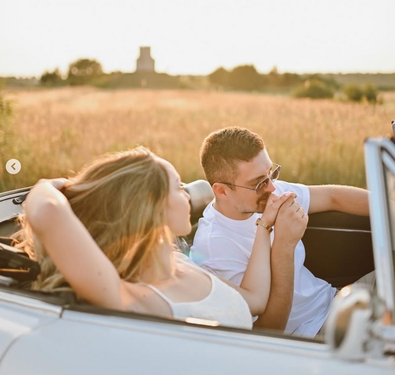 Photo session in cabrio with zadar city pass